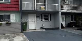 811 W 79th Pl Gallery 1