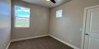 4 BEDROOM SANDHOLLOW TOWNHOME FOR RENT! Gallery 29