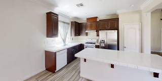 4 bedroom 3 bath Fairway Canyon Home Gallery 18