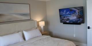 240 Windward Passage Gallery 15