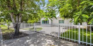 1924 SW 20th St Gallery 53