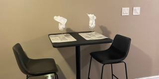 Charming furnished 2br 2nd Floor Apartment in Wilmington Gallery 5