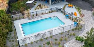Riverfalls Tower Apartments Gallery 22