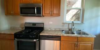 AVAILABLE AUGUST 2026 - Beautiful 3 Bedroom Home in Mt Washington! Gallery 6