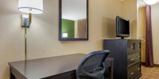 Columbus - Worthington Gallery 14