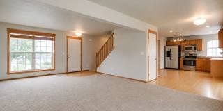 Spacious 4 Bedroom Home in Spokane Valley Gallery 1