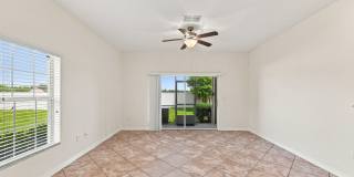Spacious 4-Bedroom Townhome in Gated Meadow Pointe Gallery 6