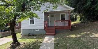 3 Bed, 2 Bath House in Clarksville!! 3 Bed, 2 Bath House in Clarksville!! Gallery 1