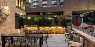 Insignia On M Gallery 6