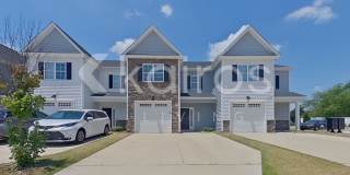3704 Oak Leaf Way Gallery 1