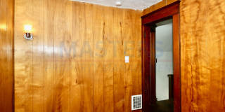 2803 Chase St Gallery 16
