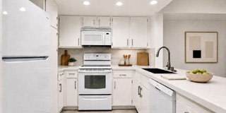 10590 Wilshire Boulevard Gallery 8