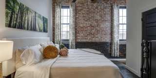 The Remington Bristol Gallery 18