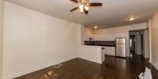 3701 N Hoyne Gallery 1