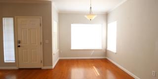 Long Realty & Property Management - 3 Bedroom Condo in Gated Community with Amenities Gallery 9