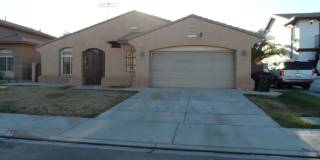 4 Bedrooms, 2.5 bathrooms, Approx 2205 sq. ft., Seperate Family Roon with Gas Fireplace, 2.5 Car Garage 4 Bedrooms, 2.5 bathrooms, Approx 2205 sq. ft., Seperate Family Roon with Gas Fireplace, 2.5 Car Garage Gallery 1