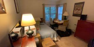 Room in 2 Bedroom Home at Sunpointe Dr Gallery 24