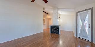 Luxury Meets Comfort: Your Dream Single-Family Home with Modern Design and Effortless Elegance Awaits! Gallery 5
