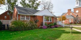 1514 Stafford Avenue Gallery 1