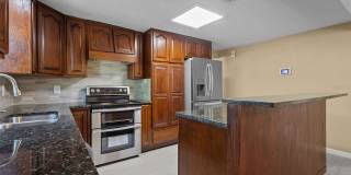 1908 W FERN STREET Gallery 9