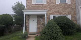 9032 WHISPERING PINE Court Gallery 1