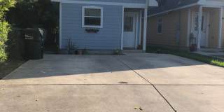 Adorable 2 Bed 1 Bath Home Gallery 3