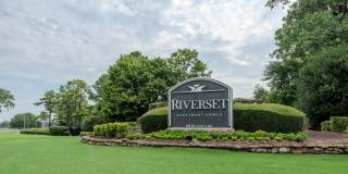 Riverset Apartments Gallery 2