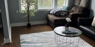 922 4th Avenue Gallery 8