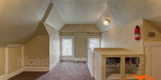 363 E 12th Avenue Gallery 31