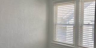 2 Bed 1 Bath + Bonus Room Gallery 12