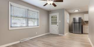 2909 Southwest Boulevard Gallery 15