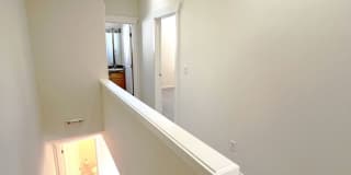 3 BED SEATTLE TOWNHOME FOR RENT W HIGH END FINISHES & EASY COMMUTE Gallery 16