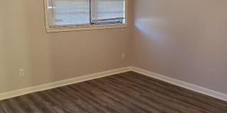 House for Lease -2505 Douglas Gallery 5