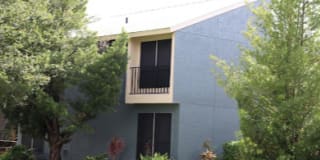 Conquistador Apartments Gallery 6