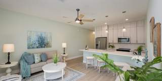 900 PADDLEBOARD CT TOWNHOUSE IN HEART OF MELBOURNE Gallery 5