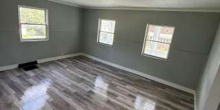 1182 Wheeling Avenue Gallery 1