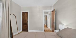 5120 N Park Avenue Gallery 33