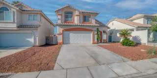 *NO HOA* MOVE-IN READY 3-BEDROOM WITH SWIMMING POOL & SPA HOME! Gallery 1