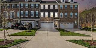 10878 FOXTROT Circle Gallery 45