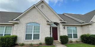 204 Fraternity Row Gallery 1