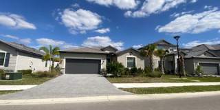 4 bedroom 3 bathroom home in Timber Creek Gallery 3