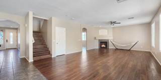 Beautifull & Spacious home with a pool in Rio Paseo Neighborhood of Goodyear! Beautifull & Spacious home with a pool in Rio Paseo Neighborhood of Goodyear! Gallery 14