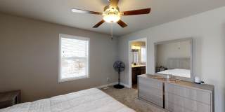 Fabulously Beautiful Townhome in NW Ankeny Gallery 13