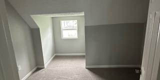 1109 E Kirby Ave Whim &amp; Proper, LLC) Gallery 9