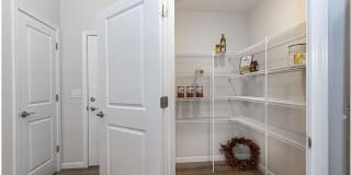 Riverwood Apartments Gallery 15