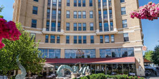 Lyon Place at Clarendon Center Gallery 13