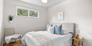 Bright West Highland Home with Modern Finishes!! Gallery 25