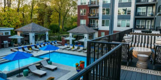 River House Gallery 29