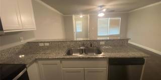 561 S Second Gallery 12