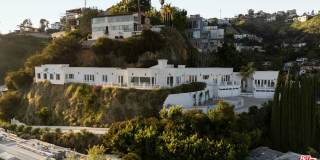 8527 Hedges Way Gallery 25